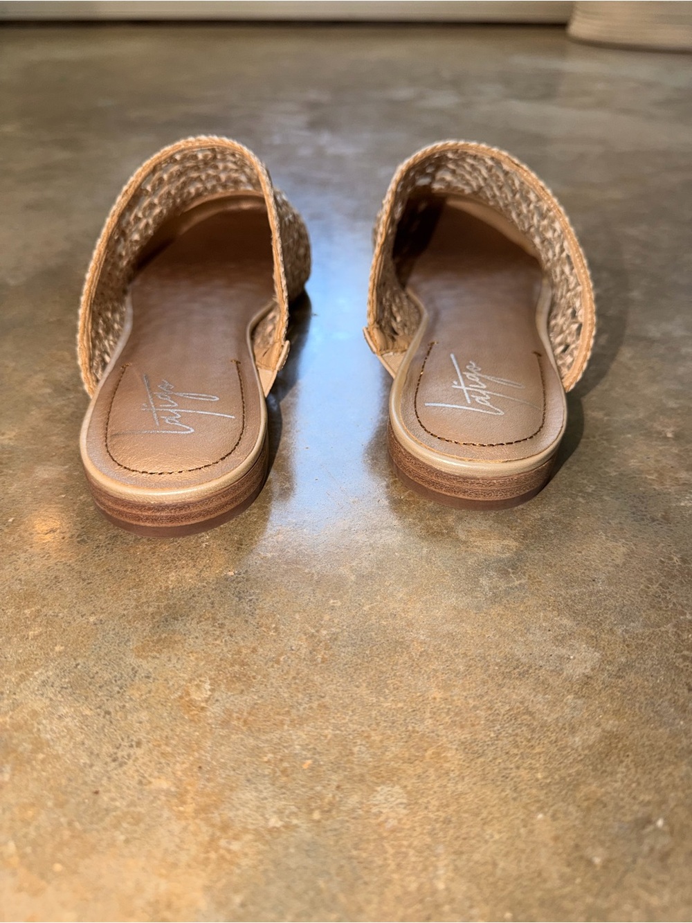 Latigo Woven Leather Mule Slides Tan Pointed Toe Slip On Flats Size 9 NWOT - Picture 8 of 10